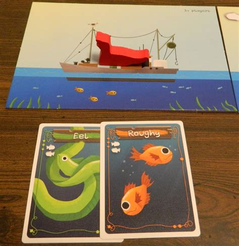 Fish Frenzy Board Game Review and Rules | Geeky Hobbies