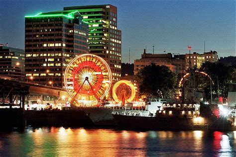 TriMet: View of Waterfront Park, downtown Portland | Flickr - Photo Sharing! | Portland vacation ...