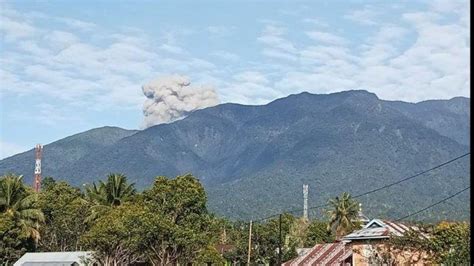 Sepekan Alami Erupsi, Gunung Marapi Sumatera Barat Tercatat Sudah 208 ...