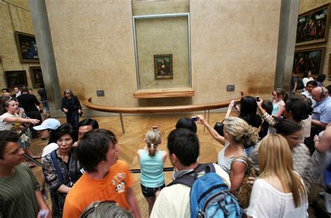 'Mona Lisa' might soon be smiling at crowds across France - Art ...