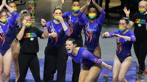 Photos No. 1 UF Gymnastics Dominates Missouri