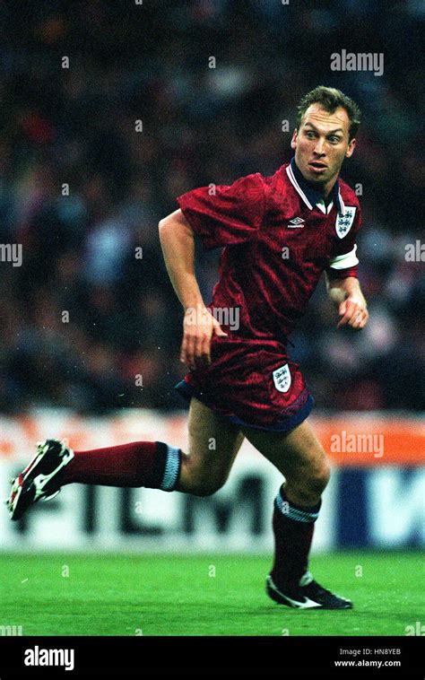 DAVID PLATT ENGLAND & SAMPDORIA FC 18 May 1994 Stock Photo - Alamy