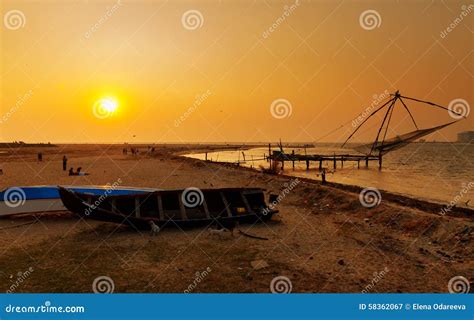 Chinese Fishing Nets at Sunset Stock Image - Image of dusk, kochi: 58362067