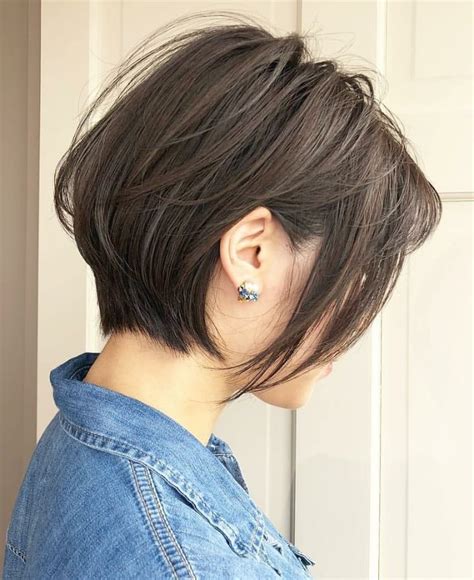 Ten Trendy Short Bob Haircuts for Female, Best Short Hair Styles 2021