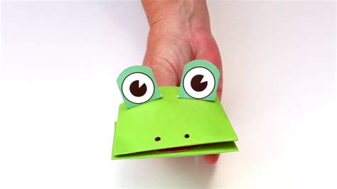 How to Make a Paper Frog Puppet - YouTube