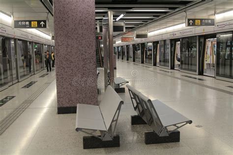 Mtr Platform Lohas Park Station Hong Kong Stock Photos - Free & Royalty-Free Stock Photos from ...