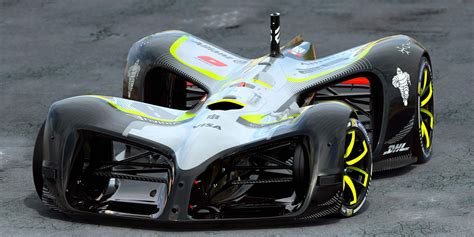 Roborace unveils the first all-electric self-driving racecar: ~200 mph (320 km/h) top speed with ...