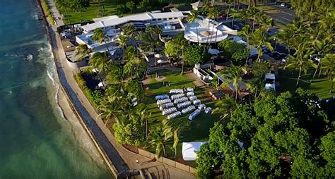 Diamond Head Luau at Waikiki Aquarium - Hawaii Luaus™