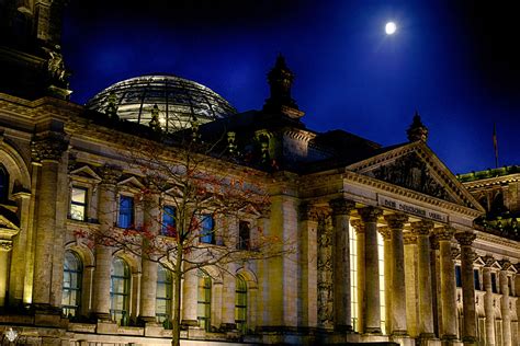 Reichstag Berlin - Reichstagsgebäude und Kuppel