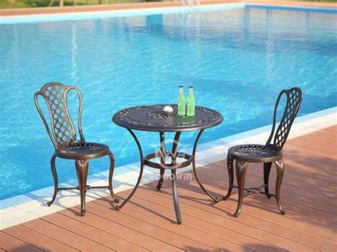 China Casting Aluminum Round Dining Table Set For Outdoor Manufacturer ...