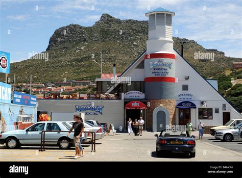 Hout bay harbour restaurant bar hi-res stock photography and images - Alamy