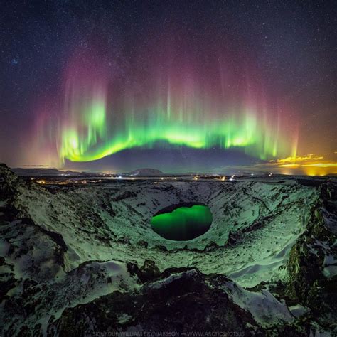 Iceland's Northern Lights Reflected in Volcanic Crater Lake | Moss and Fog