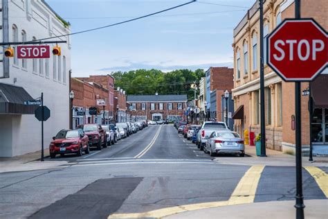 The Very Beautiful Town of Seneca, South Carolina Editorial Photo ...