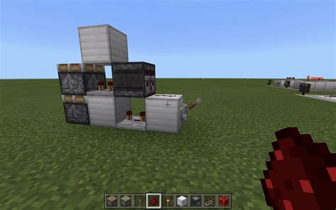 Vertical Double Piston Extender (Compact + Fast Bedrock) : r/Minecraft