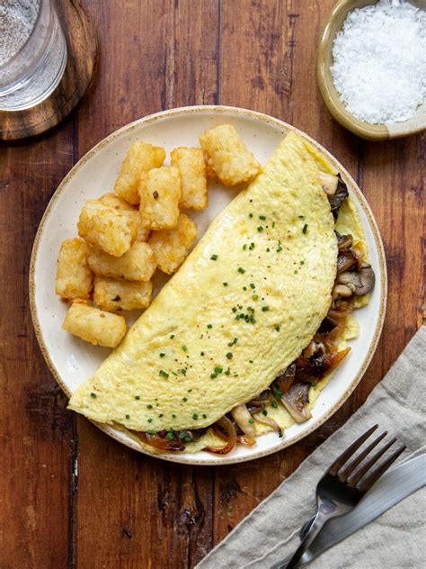 Mushroom Tomato Omelette | Golden Truffle