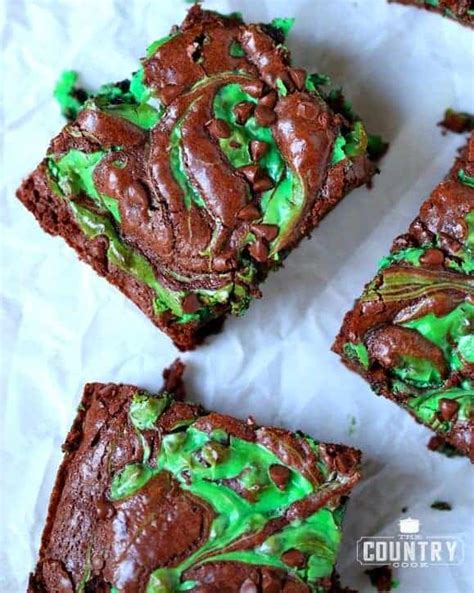 Mint Chocolate Chip Swirl Brownies - The Country Cook