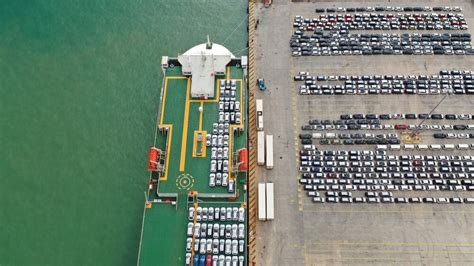 How are cars transported by ship? How are cars transported by ship?