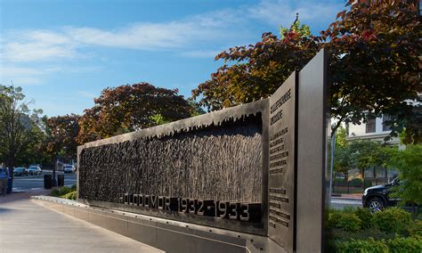 Holodomor Memorial — Hartman-Cox Architects