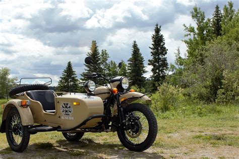 Ural Gear Up "Sahara" Motorcycle & Sidecar Review