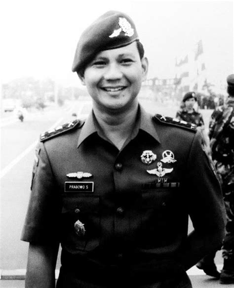 FOTO-FOTO JADUL PRABOWO SUBIANTO SAAT MUDA, GANTENG DAN GAGAH ...