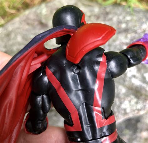 REVIEW: Marvel Legends Magneto X-Men Apocalypse Series - Marvel Toy News