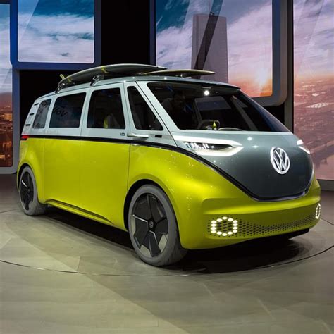 VW-ID-Buzz-is-a-classic-reincarnated-01.jpg - The Car Market South Africa