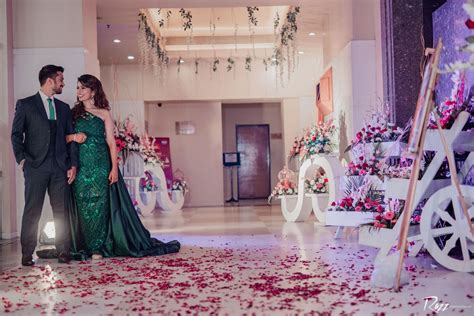 A Stunning Punjab Wedding With A Hint Of Old-School Charm! | WedMeGood