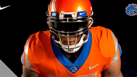 Boise State football unveils new uniforms ahead of 2017 season | KBOI