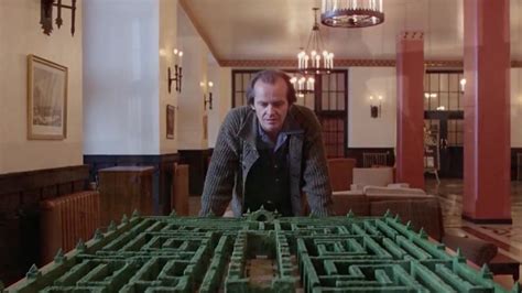 The Shining's Hedge Maze Sets Were Just As Disorienting Behind The Scenes