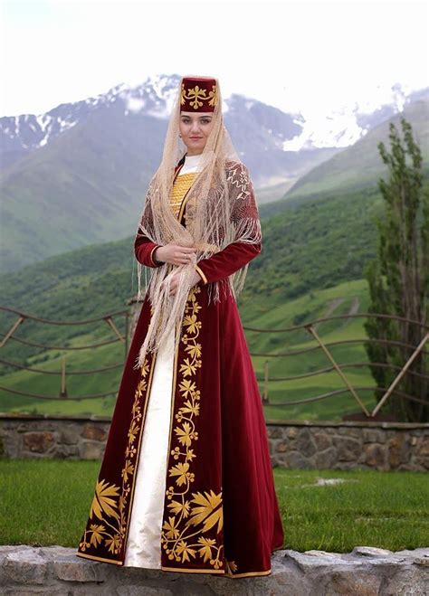 COSTUME PLANET: Traditional Costumes of North Caucasus | Traditional dresses, Traditional ...