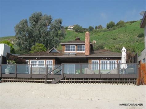 Celebrities in Malibu: Here’s The Secret No One Knows