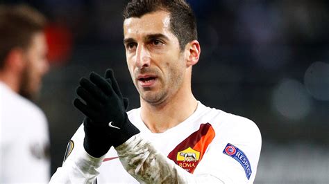 Arsenal in transfer talks to sell Henrikh Mkhitaryan to Roma for £20m ...