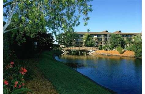 Park Shore Resort (Naples, FL) - Resort Reviews - ResortsandLodges.com