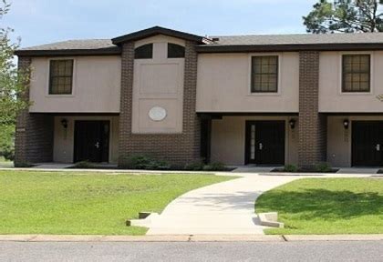 Hurlburt Field Lodging - Commando Inn - DoD Lodging Military ...