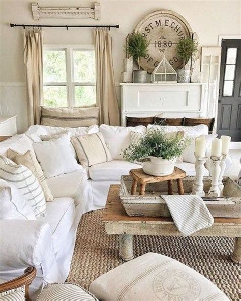 Incredible Rustic Farmhouse Living Room Design Ideas 35 - MAGZHOUSE