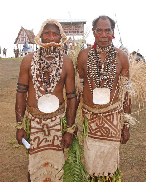 Alotau PNG: An Annual Festival of Trade, Dance and Finery - More Margie