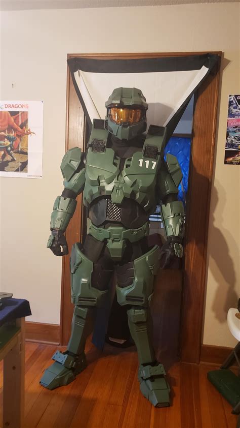 Halo infinite master chief cosplay finished build. Needs a bit of ...