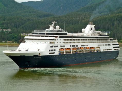 Cruise ship tours: Holland America's Statendam