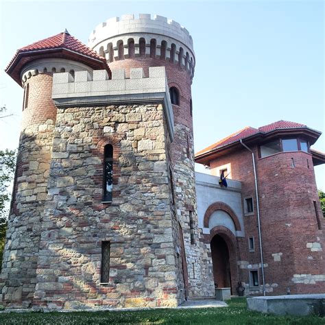 Vlad Tepes castle in Bucharest - Earth's Attractions - travel guides by locals, travel ...