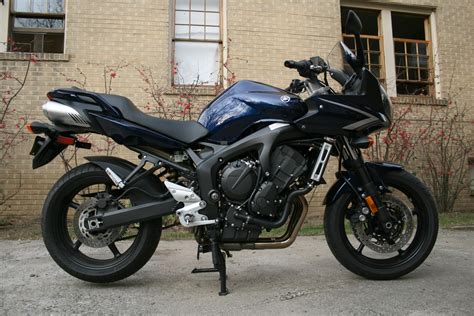 2009 Yamaha FZ6 S2 - Moto.ZombDrive.COM