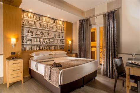 Royal Court Hotel (Rome) from £109 | lastminute.com