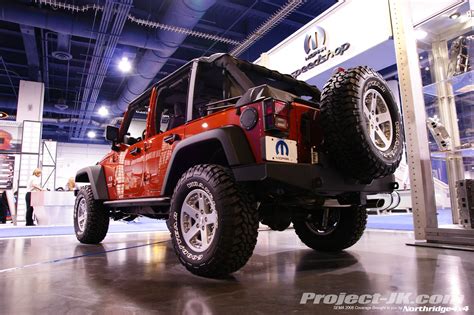 Mopar 2 inch lift jeep wrangler