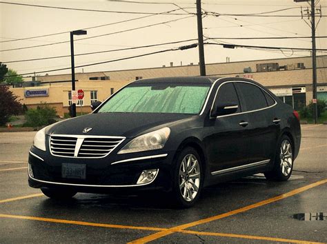 2011 Hyundai Equus Signature - Sedan 4.6L V8 auto