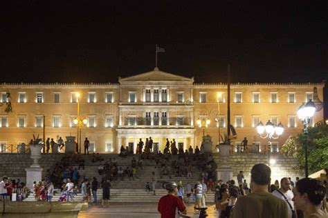 Night View of Syntagma Square and House of Parliament in Athens ...