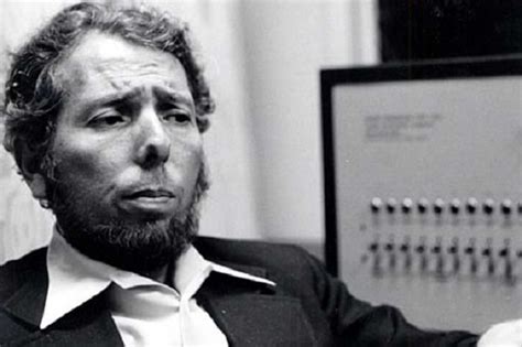 Stanley Milgram Biography - Life of American Psychologist