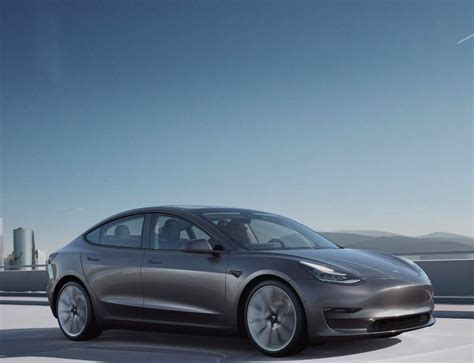 Everything you need to know about renting a Tesla at Hertz