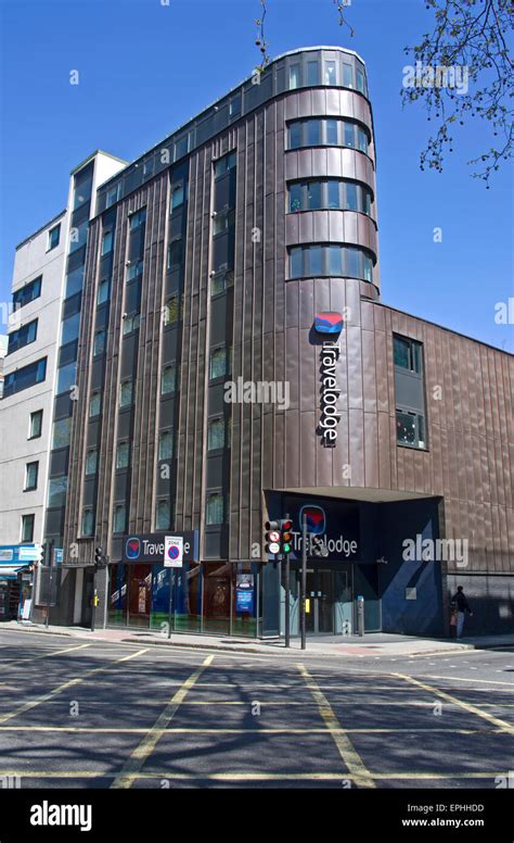 Euston Station Exterior Stock Photos & Euston Station Exterior Stock ...