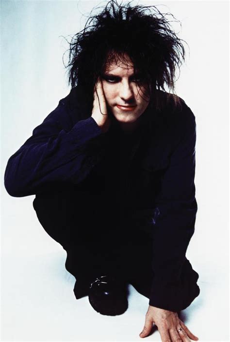 The Cure's Robert Smith rails against 'free music.' Again - Slicing Up Eyeballs