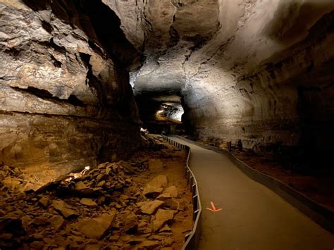 Extended Historic Tour (Self Guided) Mammoth Cave - Right Kind Of Lost