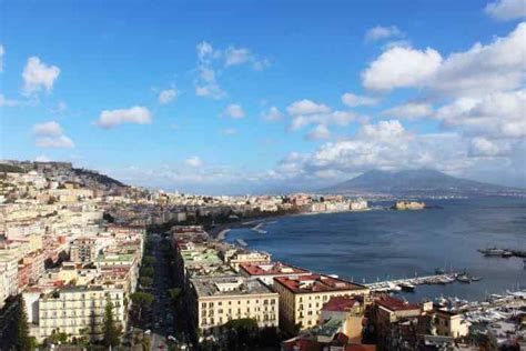 Napoli Italy - Naples Italy travel guide - Naples hotels